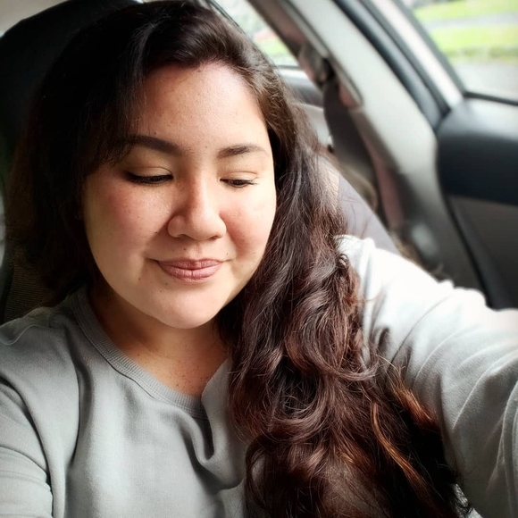 Meet your Posher, Allicyn - Picture 1 of 1